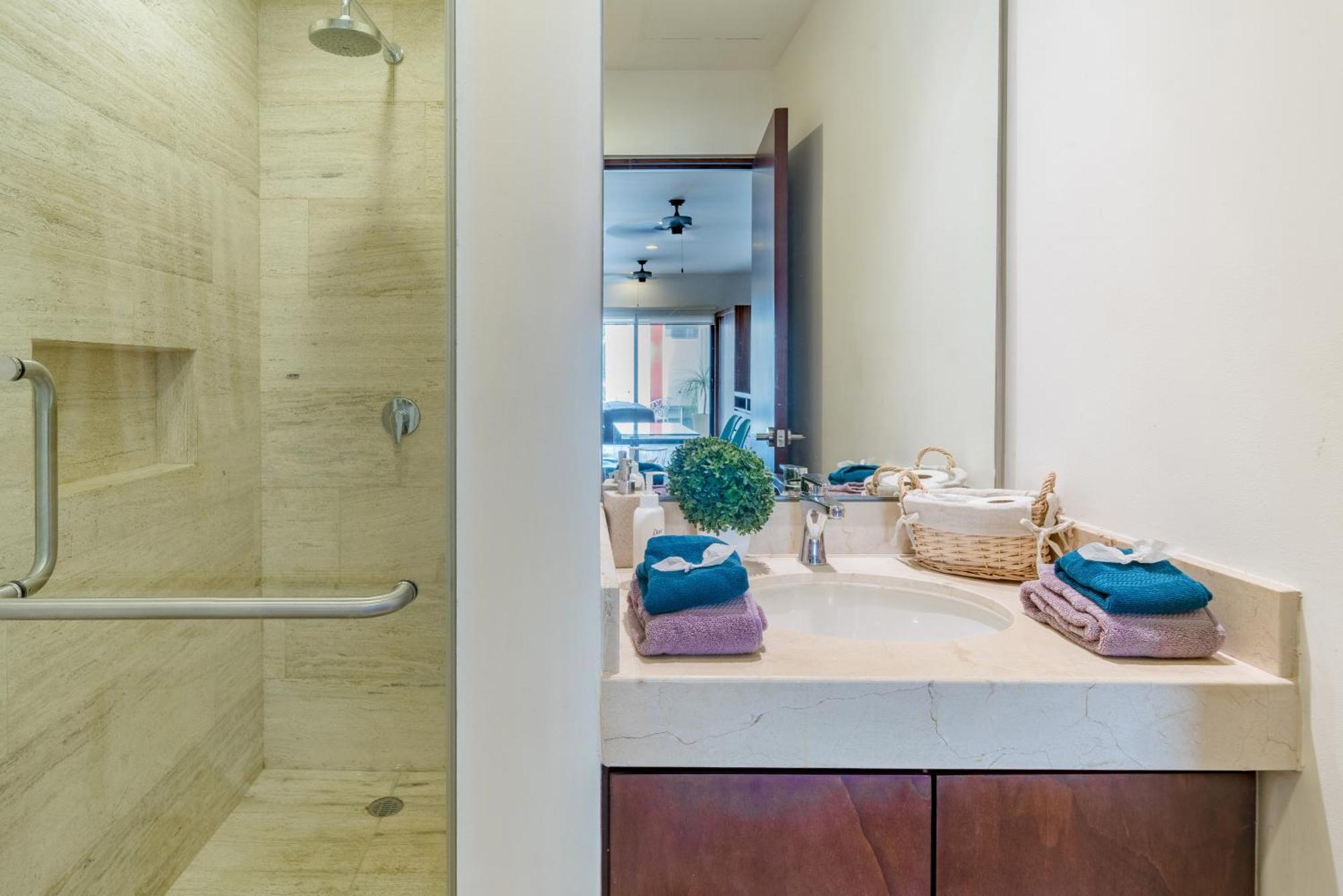 With Rooftop Pool, Gym - At L - Lidia Apartamento
